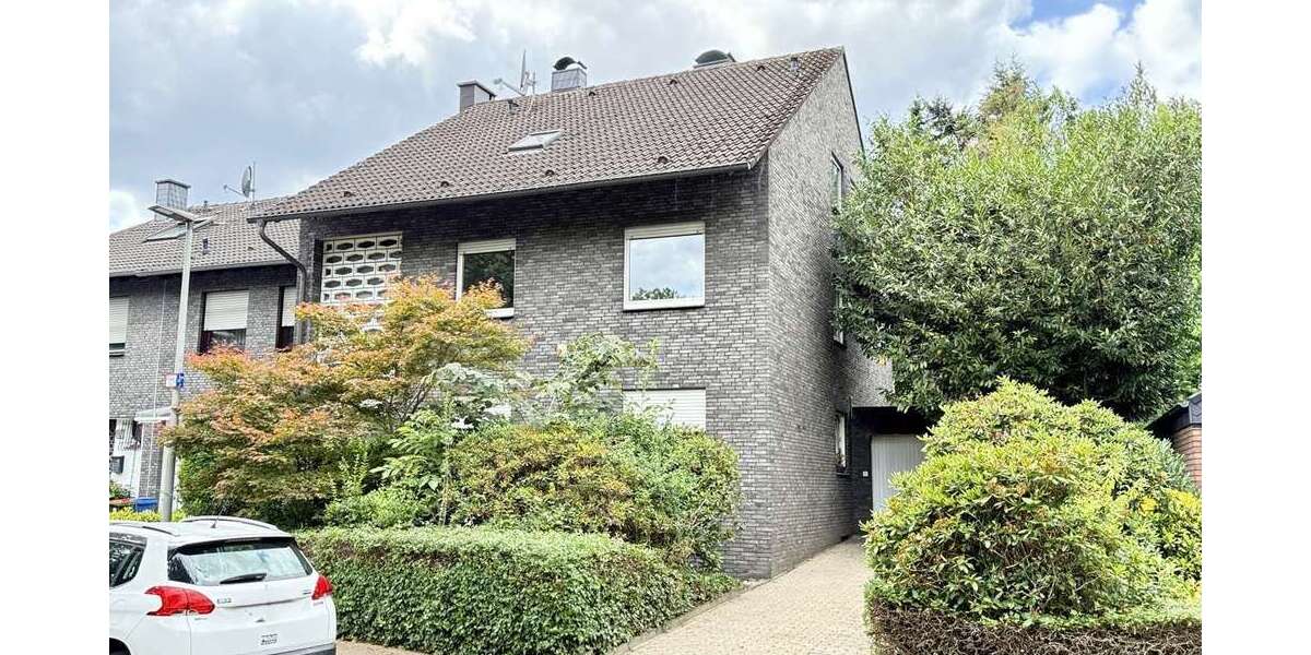 Haus zum Kaufen in Oberhausen 429.000 € 168 m² 9 zimmer