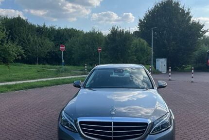 Mercedes-Benz C 180 82.750 km 17.200 € Alpen 46519