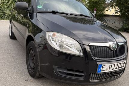 Skoda Fabia 113.507 km 2.500 &euro; Essen 45279