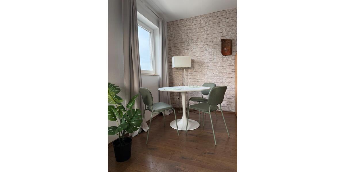 Etagenwohnung Velbert Velbert-Mitte - 2 Zimmer, 60 m&sup2;, 1.400&euro; | Angebot:27600972