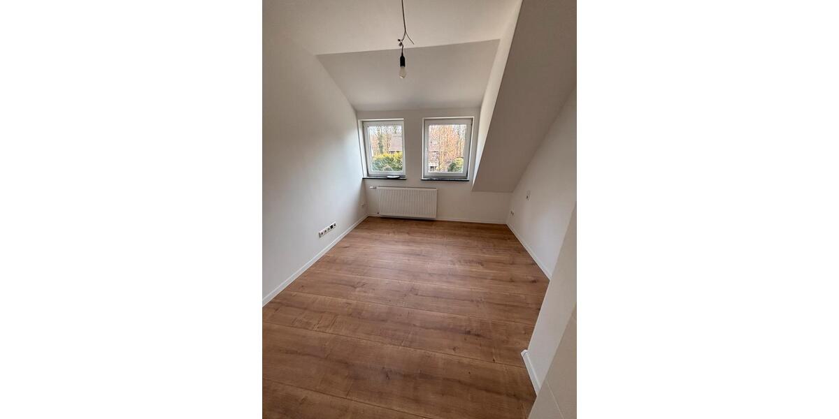 Doppelhaushälfte Mülheim an der Ruhr Menden-Holthausen - 3 Zimmer, 105 m&sup2;, 1.700&euro; | Angebot:25268694