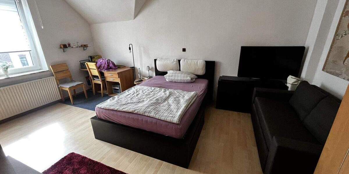 Charmantes Einfamilienhaus mit Kamin, Garten & Stellplätzen in Bochum 4 zimmer