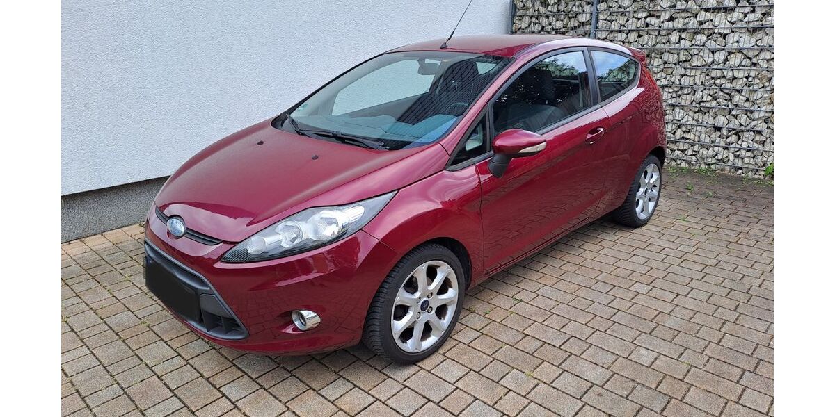 Ford Fiesta 164.200 km 2.500 &euro; Herten 45699