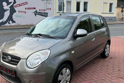 Kia Picanto 142.000 km 2.490 € Recklinghausen 45657