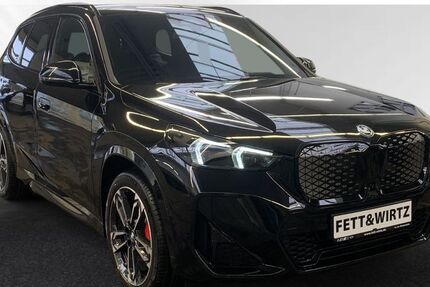 BMW iX1 4.000 km 53.990 &euro; Moers 47441