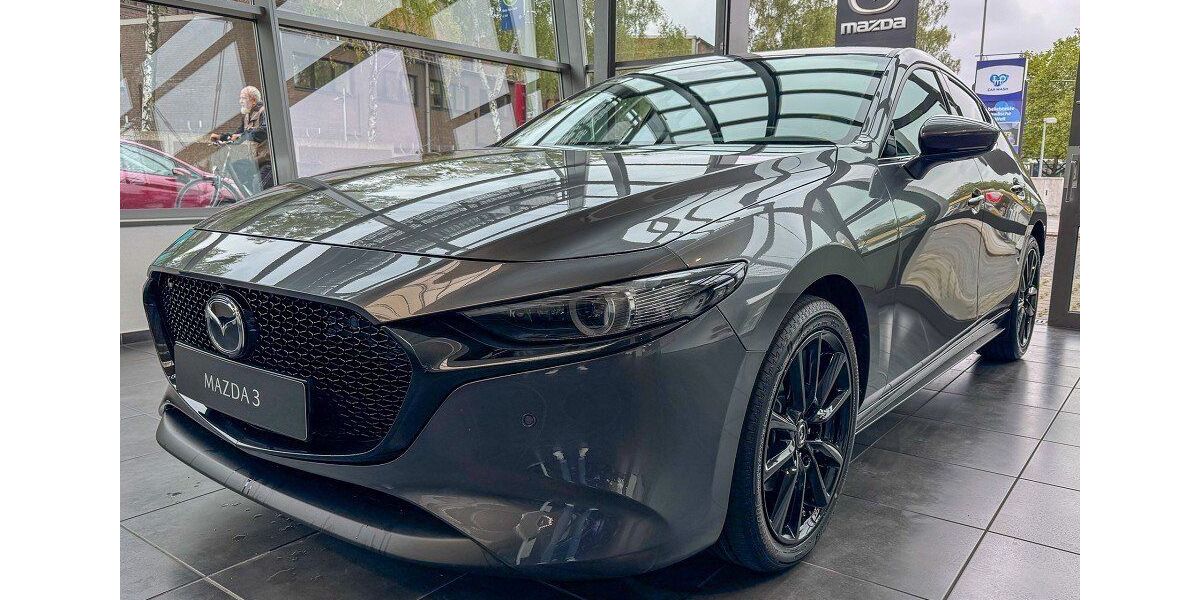 Mazda 3 7.907 km 29.990 &euro; Duisburg 47166