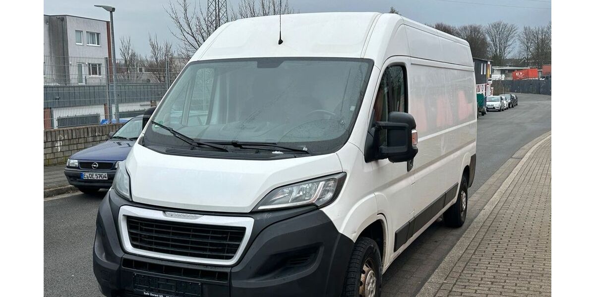 Peugeot Boxer 213.000 km 9.350 &euro; Essen 45277