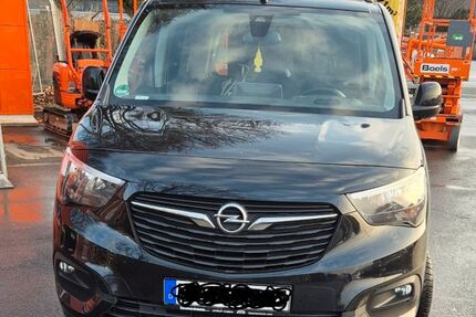 Opel Combo Life 58.500 km 19.800 € Recklinghausen 45663