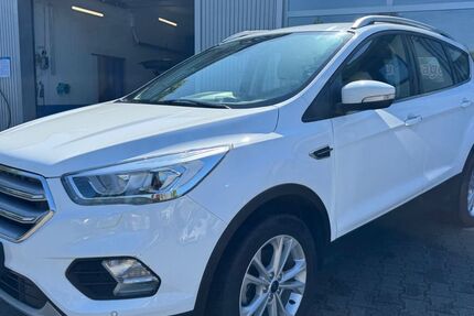 Ford Kuga 68.298 km 15.950 &euro; Ratingen (Nähe Düsseldorf) 40883