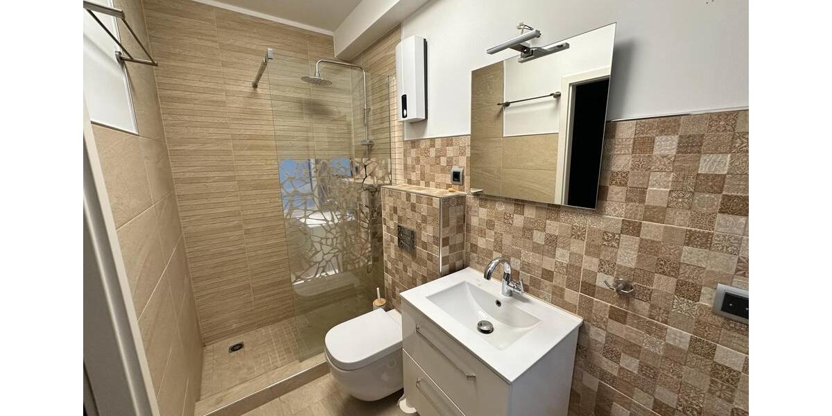 Erdgeschoßwohnung Recklinghausen Grullbad - 6 Zimmer, 155 m&sup2;, 1.599&euro; | Angebot:26127252