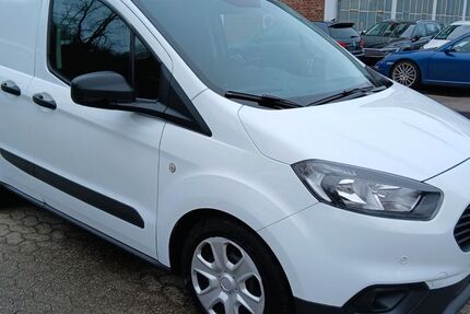 Ford Transit Courier 140.000 km 9.950 &euro; Ratingen 40882