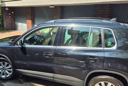 VW Tiguan 180.000 km 5.590 &euro; Duisburg 47169