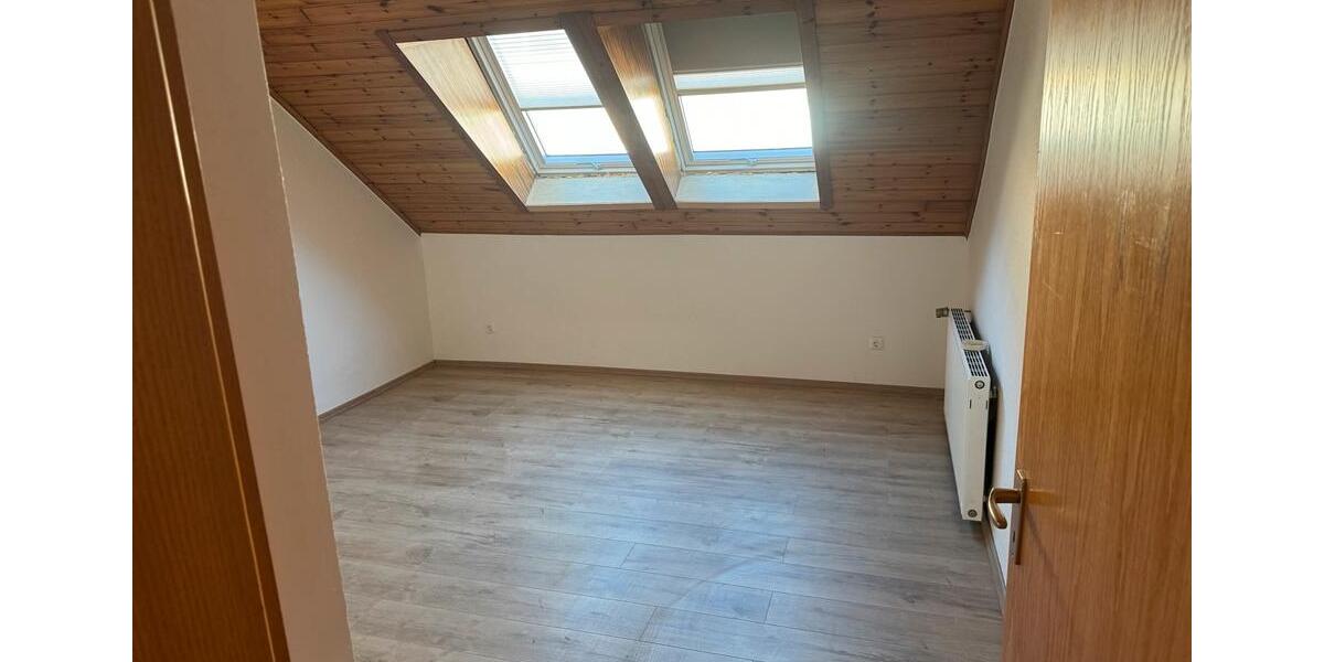 Einfamilienhaus zu mieten in Essen DellwigHaus-Horl-Strasse 3 zimmer