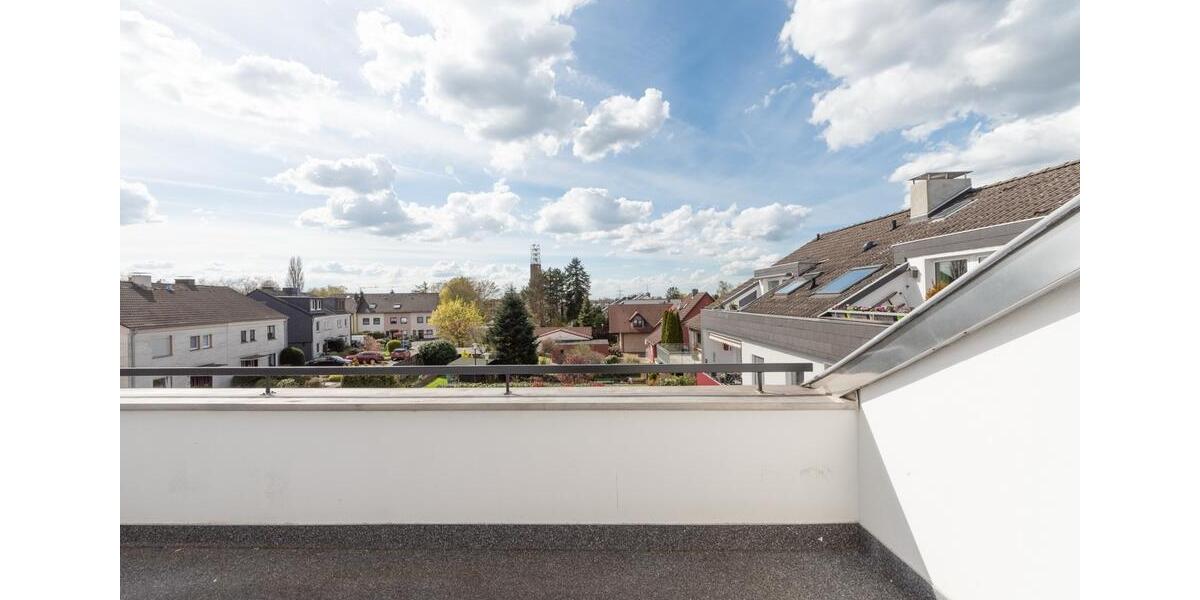 Dachgeschoßwohnung Mülheim an der Ruhr Dümpten - 3 Zimmer, 76 m&sup2;, 265.000&euro; | Angebot:27115001