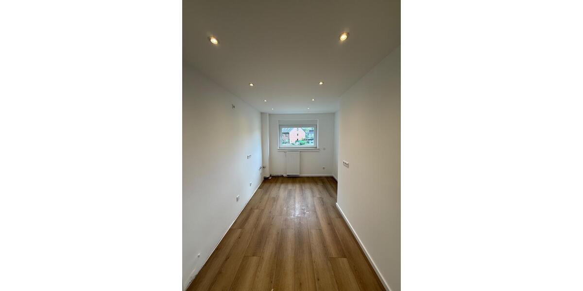 Etagenwohnung Moers Rheinkamp - 3 Zimmer, 79 m&sup2;, 1.550&euro; | Angebot:27619547