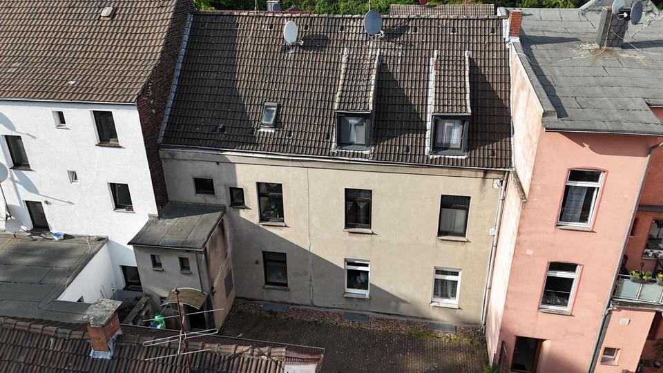 Mehrfamilienhaus, Wohnhaus Oberhausen Osterfeld - 15 Zimmer, 338 m&sup2;, 359.000&euro; | Angebot:26851730