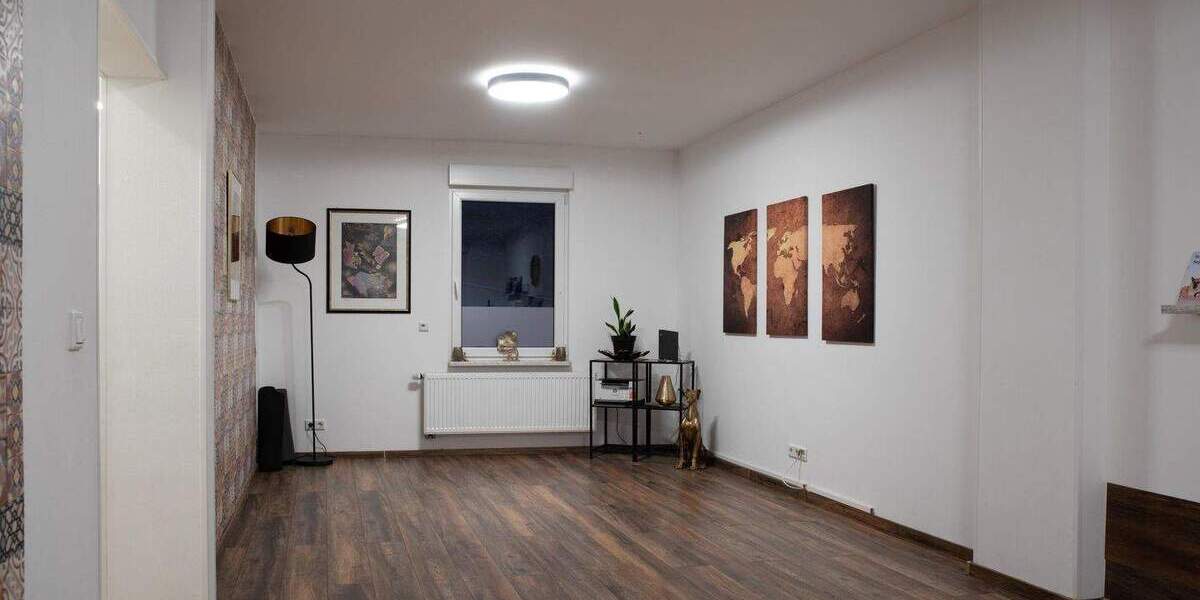 Romantisches Ein- bis Zweifamilienhaus in Märchenlage von Bottrop-Batenbrock 8 zimmer