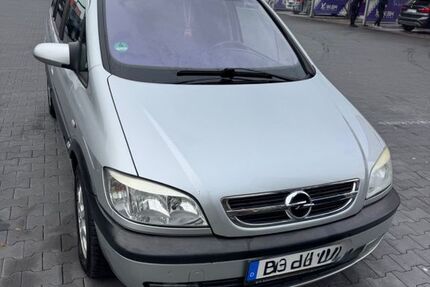 Opel Zafira 245.450 km 1.400 &euro; Bochum 44807