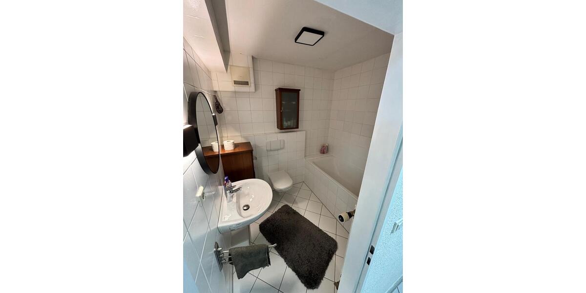 Etagenwohnung Dinslaken - 4.5 Zimmer, 101 m&sup2;, 1.250&euro; | Angebot:26322213