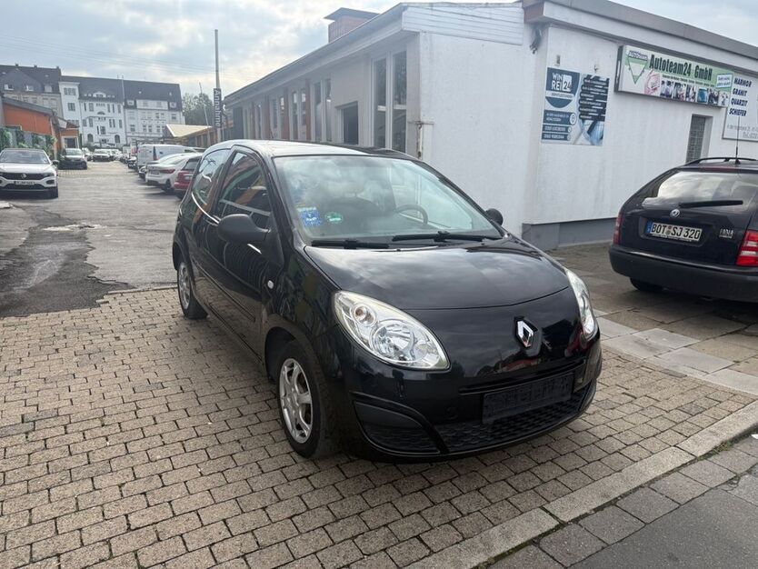 Renault Twingo 172.000 km 2.490 € Essen 45143