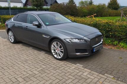 Jaguar XF 102.000 km 14.500 &euro; Dorsten 46286