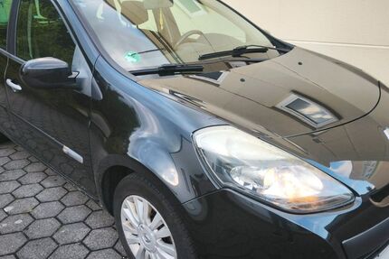 Renault Clio 205.000 km 950 &euro; Hattingen 45527