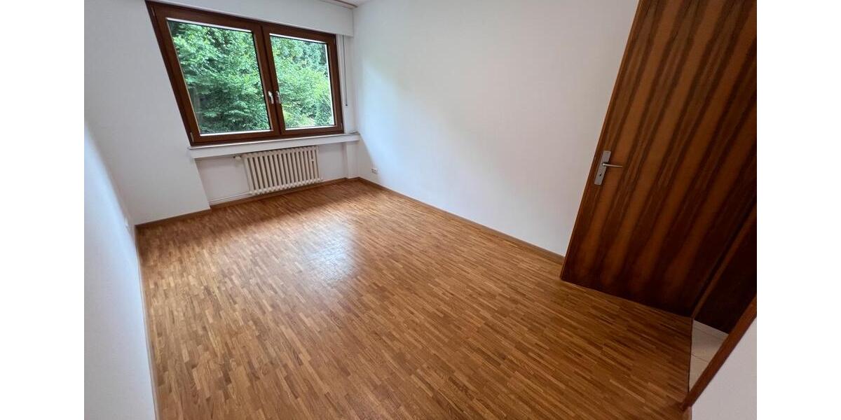 Reihenhaus Mülheim an der Ruhr Mellinghofen - 9 Zimmer, 248 m&sup2;, 679.000&euro; | Angebot:24611100