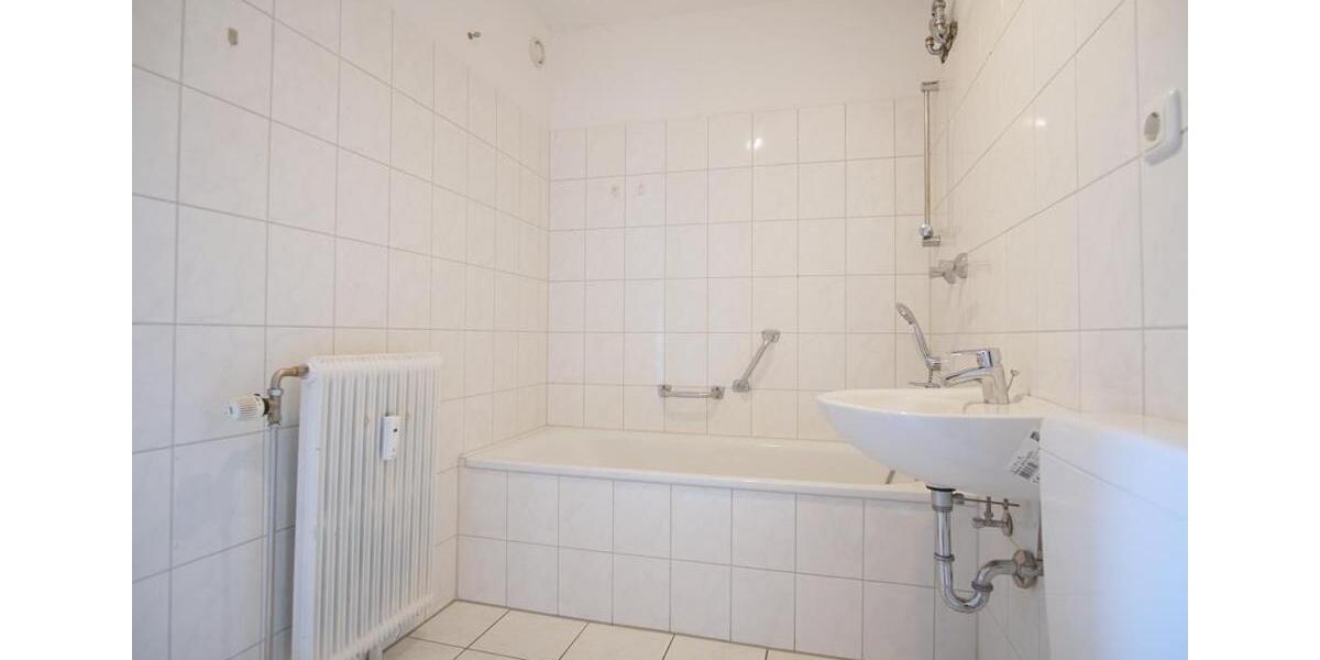 Etagenwohnung Mülheim an der Ruhr Dümpten - 4 Zimmer, 92 m&sup2;, 739&euro; | Angebot:26257230