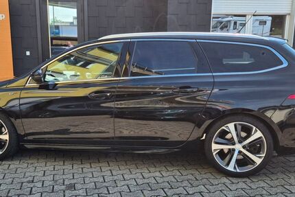 Peugeot 308 104.000 km 14.490 &euro; Oberhausen 46049