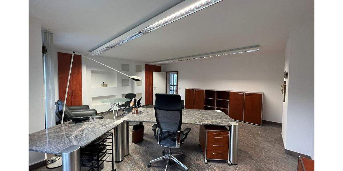 Gewerbeobjekt Herne Sodingen - 7 Zimmer, 274 m&sup2;, 3.300&euro; | Angebot:26379741