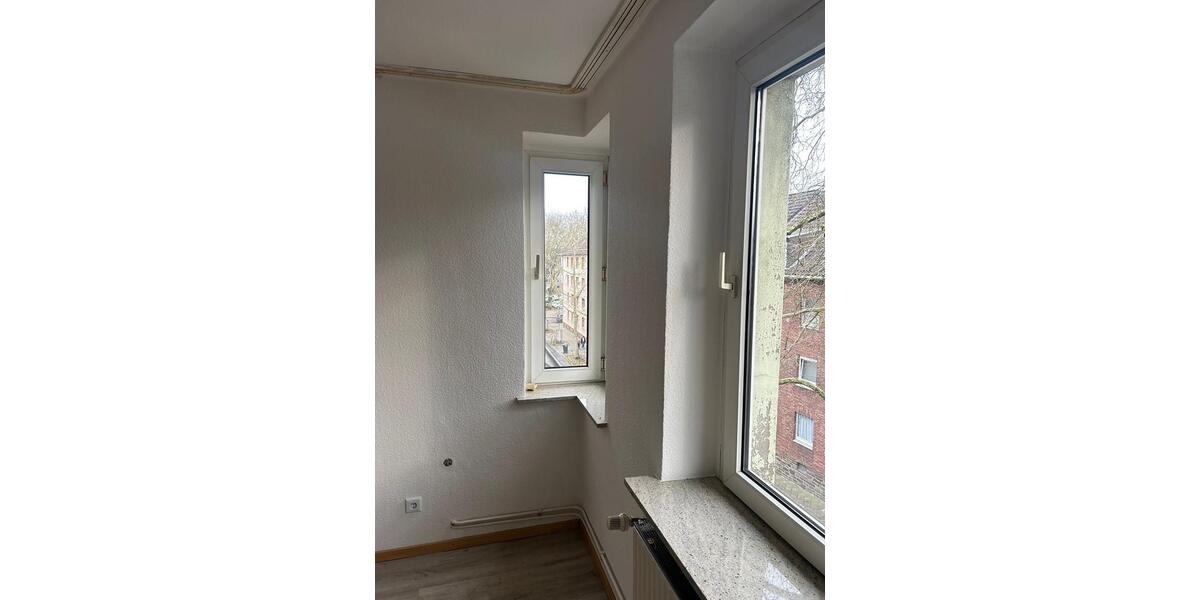 Dachgeschoßwohnung Gelsenkirchen Gelsenkirchen-Mitte - 3 Zimmer, 73 m&sup2;, 730&euro; | Angebot:24745924