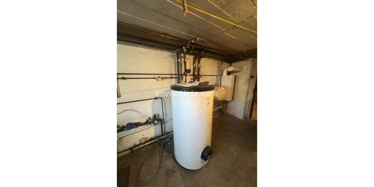 Mehrfamilienhaus mit 7 Wohnungen, Garage und ein Einfamilienhaus als Paket in Herne-Süd 1 zimmer