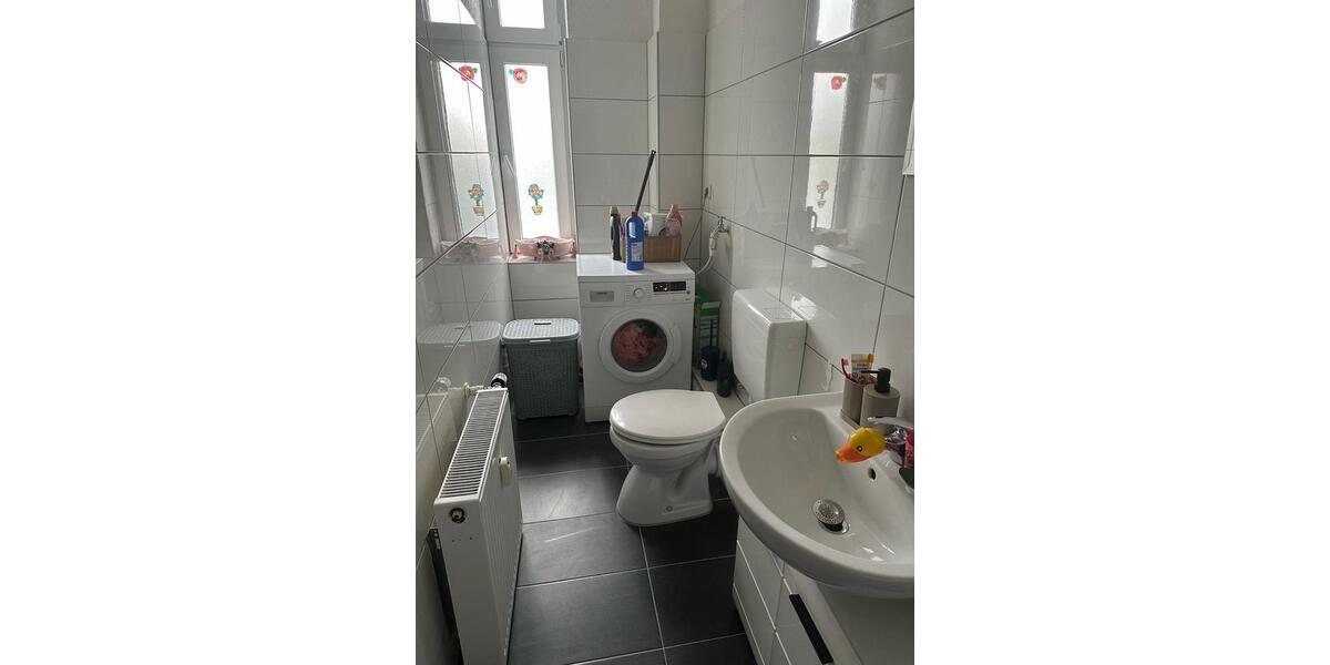 Etagenwohnung Gelsenkirchen Resse - 5 Zimmer, 135 m&sup2;, 1.300&euro; | Angebot:27621941