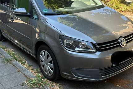 VW Touran 288.500 km 5.800 &euro; Essen 45359