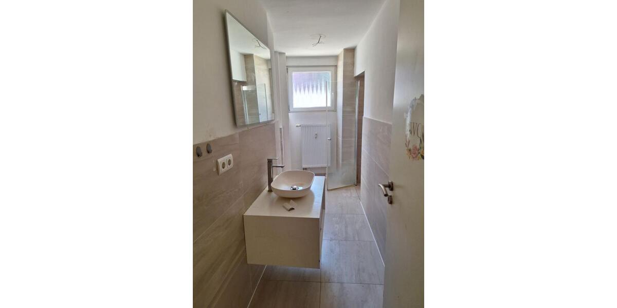 Provisionsfrei* Große 4-Zi-Wo, Gelsk Heßler, bezugsfrei, Erdgeschoß 4 zimmer