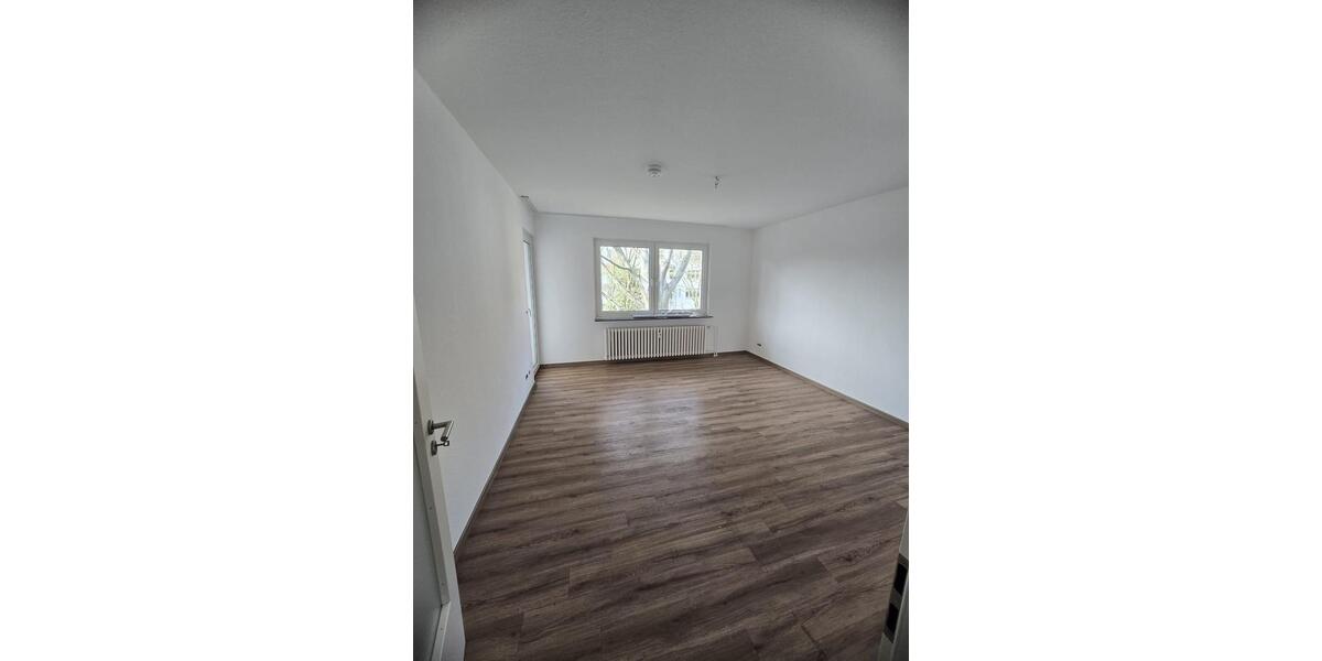 Etagenwohnung Duisburg Essenberg - 3 Zimmer, 65 m&sup2;, 460&euro; | Angebot:25418808