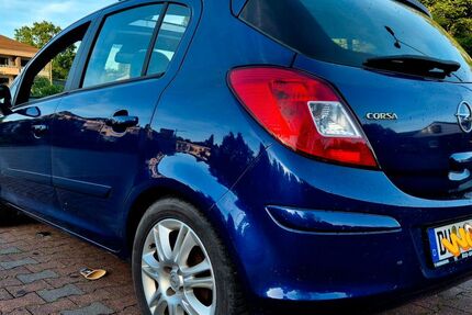 Opel Corsa 178.000 km 2.800 &euro; Duisburg 47137