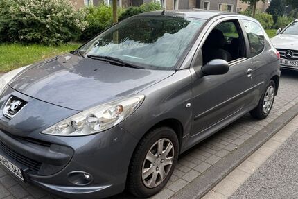 Peugeot 206 87.205 km 2.899 &euro; Duisburg 47138