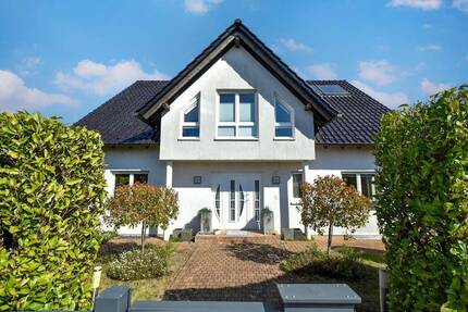 Haus Heiligenhaus Isenbügel - 7 Zimmer, 217 m&sup2;, 995.000&euro; | Angebot:26015012