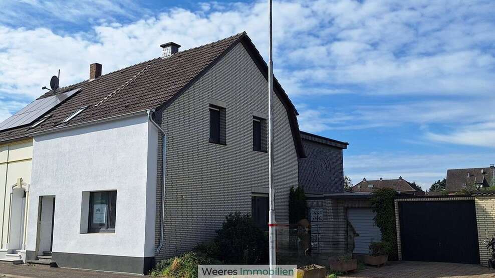 Haus zum Mieten in Moers 2.197 € 169 m² 5 zimmer