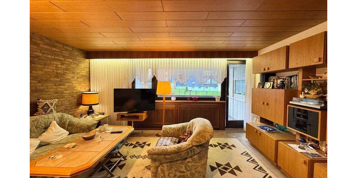 Siebziger Charme mit Potenzial und durchdachter Raumaufteilung 3 zimmer