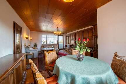 Wohnung Bochum / Weitmar Weitmar - 3.5 Zimmer, 94 m&sup2;, 215.000&euro; | Angebot:26271947