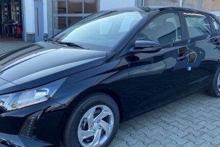 Hyundai i20 3.699 km 18.990 &euro; Hattingen 45525