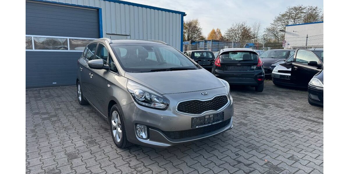 Kia Carens 73.234 km 8.290 € Gladbeck 45966
