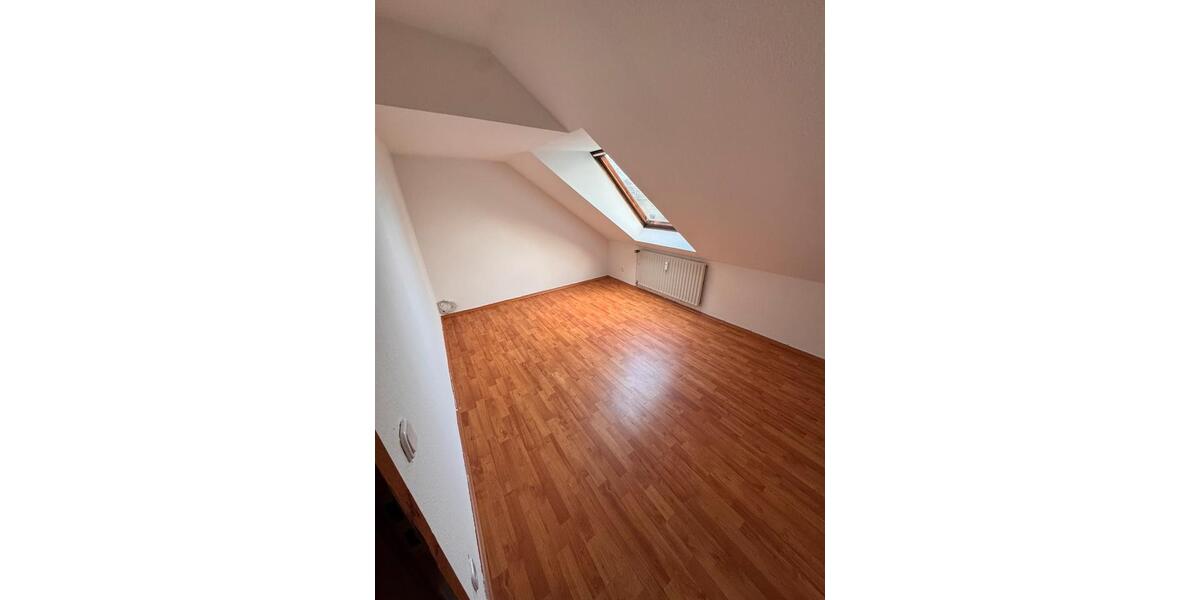 Dachgeschoßwohnung Herne Baukau - 2 Zimmer, 40 m&sup2;, 420&euro; | Angebot:26305502