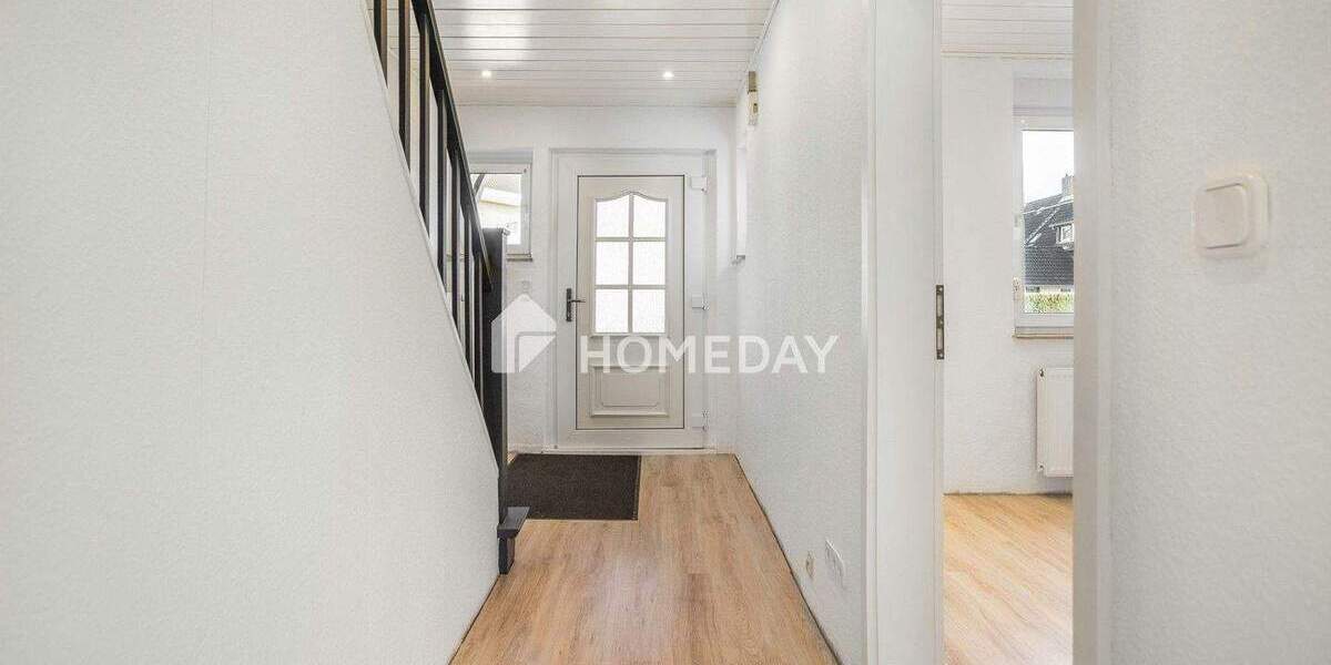 Reihenmittelhaus Bottrop Eigen - 3 Zimmer, 91 m&sup2;, 279.000&euro; | Angebot:25265160