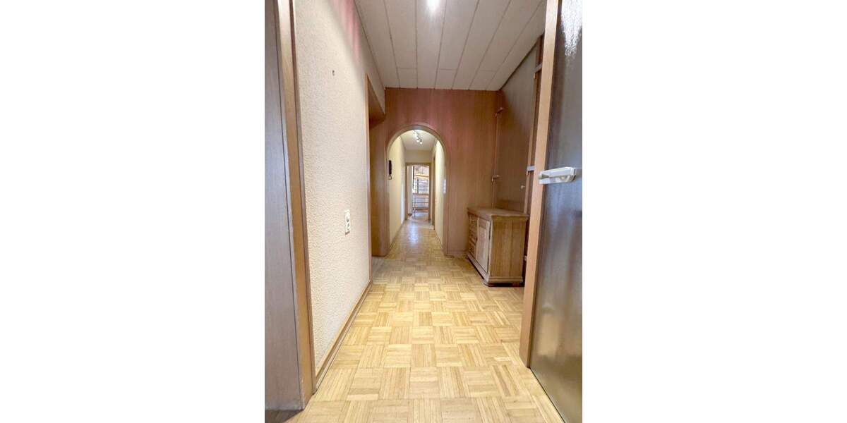 Einfamilienhaus Oberhausen Sterkrade-Nord - 9 Zimmer, 254 m&sup2;, 699.500&euro; | Angebot:25779201