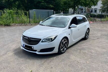 Opel Insignia 99.850 km 9.300 &euro; Bochum 44809