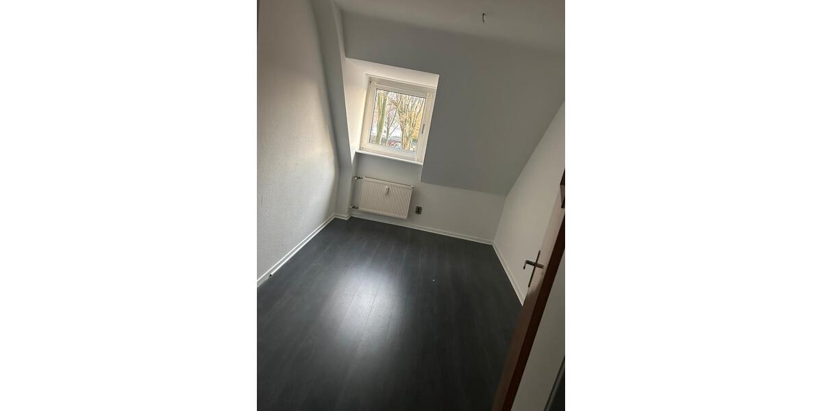 Wohnung Dachgeschosswohnung zimmer