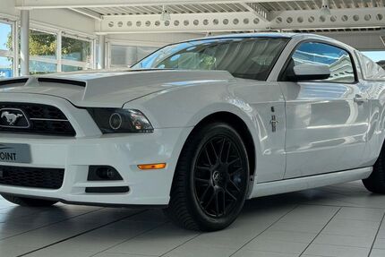 Ford Mustang 72.600 km 15.990 &euro; Neukirchen-Vluyn 47506